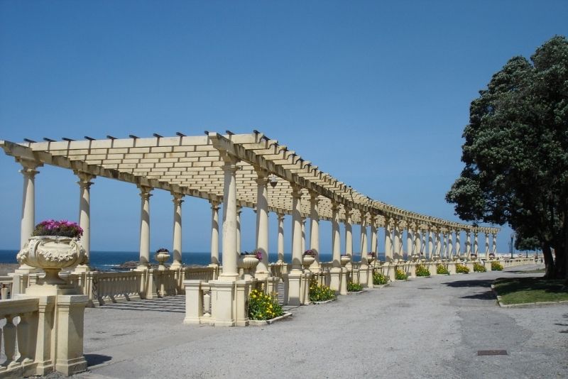 modern aluminum pergola